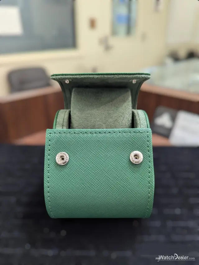 Shak Travel Case WTR-01-GRN